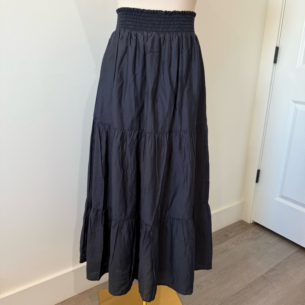 Chic Black Maxi Skirt